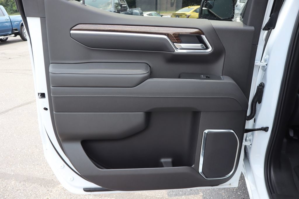 Used 2026 GMC Sierra 1500 Elevation AWD/4WD image 19