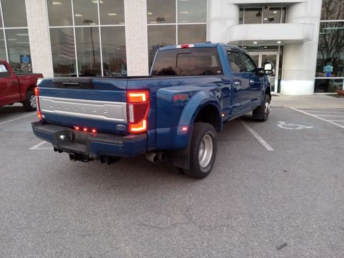 Used 2022 Ford F350 Limited image 41