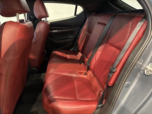 Used 2024 MAZDA MAZDA3 s image 26