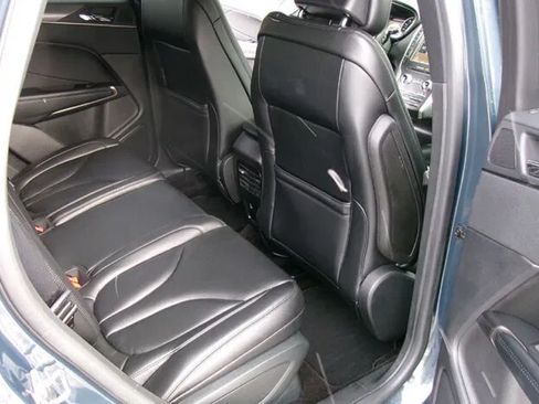 Used 2019 Lincoln MKC Premiere AWD/4WD image 12