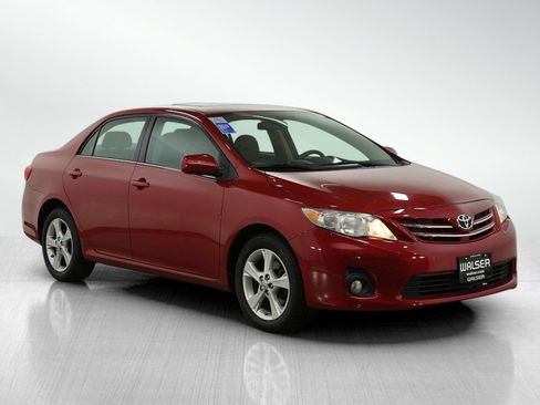 Used 2013 Toyota Corolla LE image 7