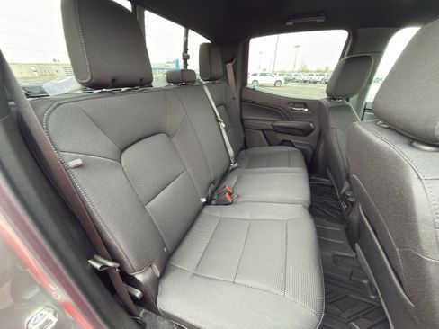 New 2026 GMC Canyon Elevation w/ Convenience Package image 16