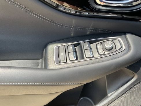 Used 2025 Subaru Outback Touring XT AWD/4WD image 13