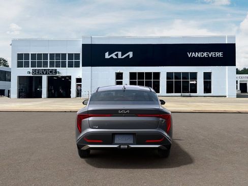 New 2026 Kia K4 FWD image 7