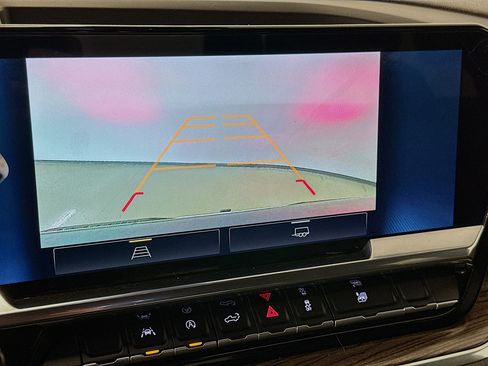 Used 2023 Chevrolet Silverado 1500 LT image 23