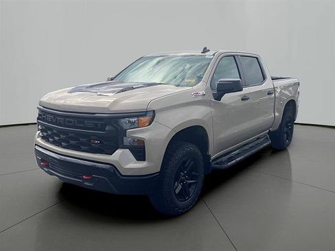 Used 2022 Chevrolet Silverado 1500 Custom Trail Boss AWD/4WD image 1