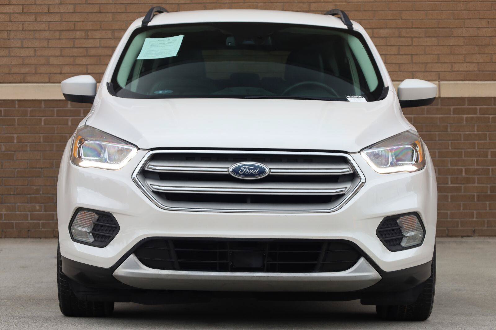 Used 2019 Ford Escape SEL FWD image 6