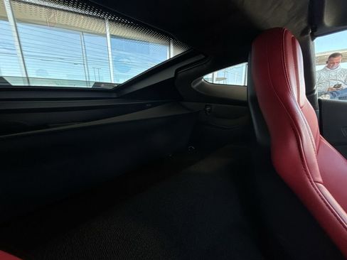 Used 2015 Chevrolet Corvette Z06 w/ 3LZ Preferred Equipment Group image 14