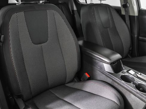 Used 2016 Chevrolet Equinox LT image 44