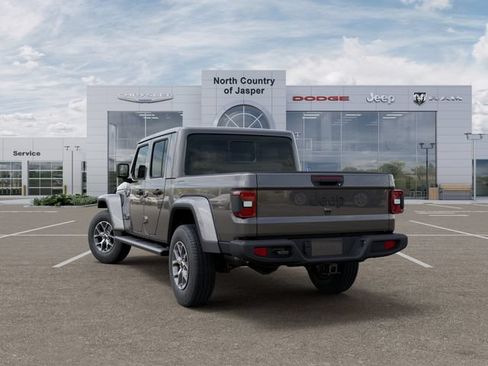 Used 2025 Jeep Gladiator Sport AWD/4WD image 3