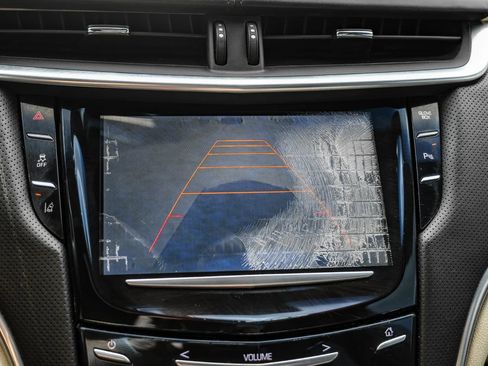 Used 2015 Cadillac XTS Platinum AWD/4WD image 20