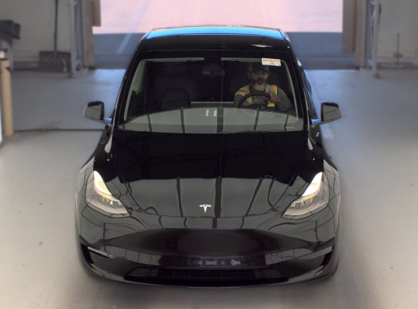Used 2022 Tesla Model Y Performance AWD/4WD image 2