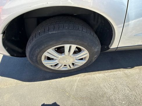 Used 2014 Cadillac SRX FWD image 32