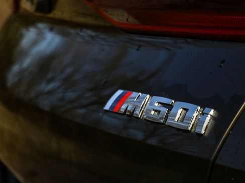 New 2026 BMW X6 M60i image 6