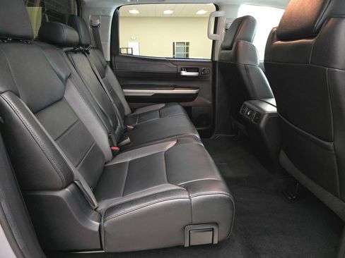 Used 2019 Toyota Tundra Limited w/ Limited Premium Package AWD/4WD image 25