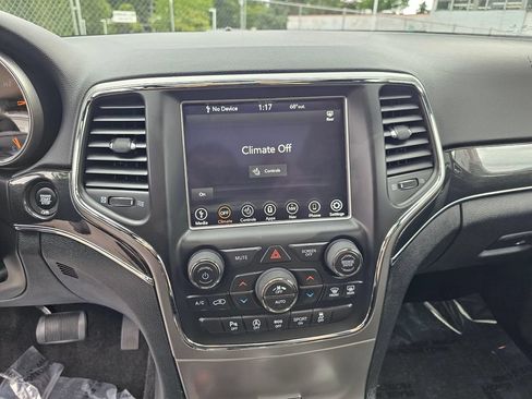 Used 2018 Jeep Grand Cherokee Trailhawk w/ Trailhawk Luxury Group AWD/4WD image 26