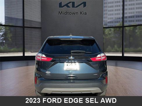 Used 2023 Ford Edge SEL image 4