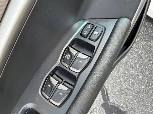 Used 2018 Hyundai Santa Fe Sport w/ Cargo Package AWD/4WD image 21