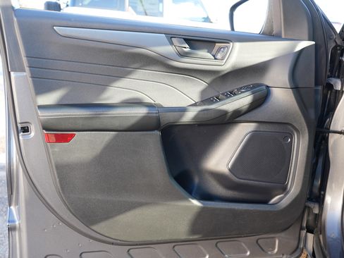 Used 2024 Ford Escape Active image 16