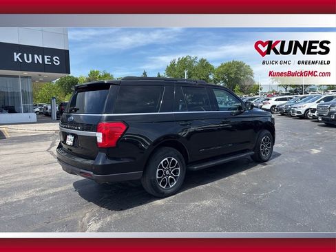 Used 2024 Ford Expedition XLT AWD/4WD image 5