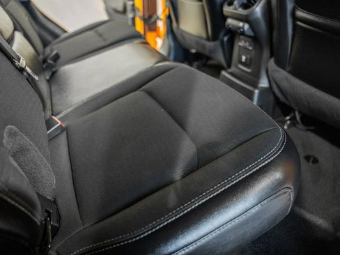 Used 2021 Jeep Wrangler Unlimited Sport AWD/4WD image 35