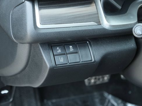 Used 2020 Honda Civic Touring image 9