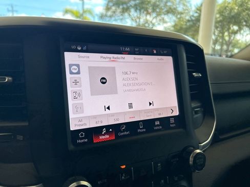 Used 2022 RAM 3500 Laramie image 7