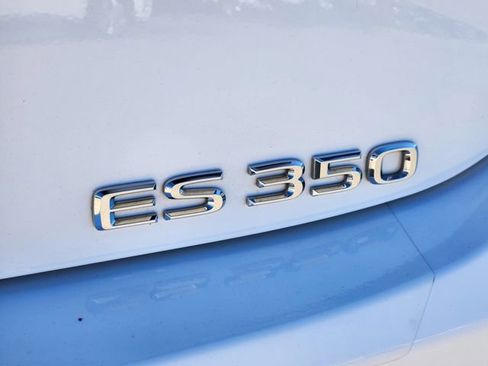 Used 2022 Lexus ES 350 F Sport image 13