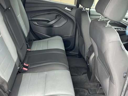 Used 2013 Ford Escape SE image 16