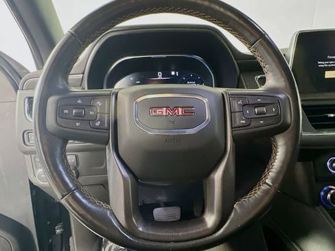 Used 2023 GMC Yukon AT4 image 15