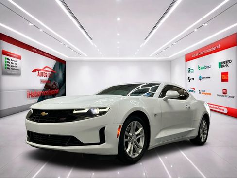 Used 2023 Chevrolet Camaro LS RWD image 4