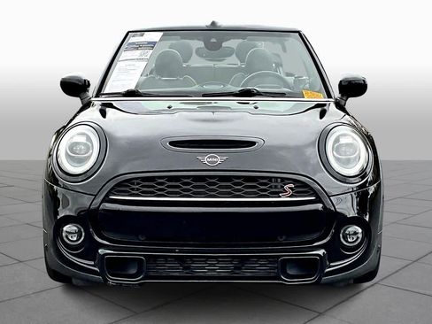 Used 2021 MINI Cooper S w/ Driver Assistance Package image 3