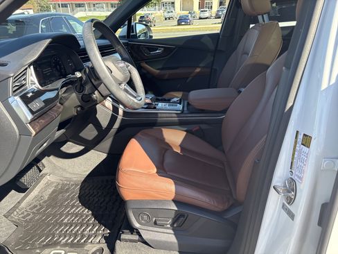 Certified 2022 Audi Q7 2.0T Premium w/ Convenience Package image 5