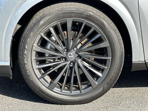 Used 2024 Lexus RX 350 Premium w/ Convenience Package FWD image 33