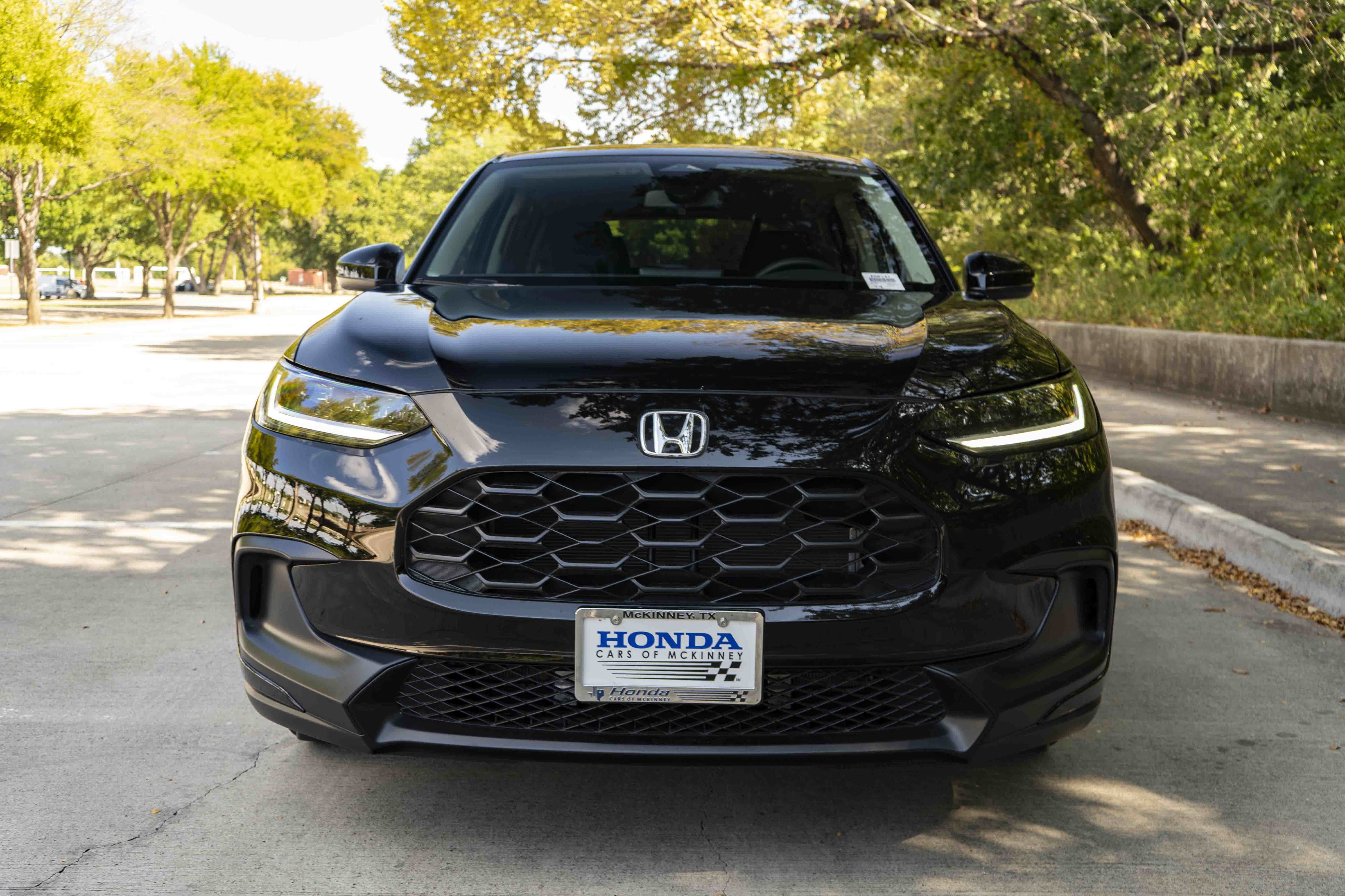 Used 2027 Honda HR-V LX image 3
