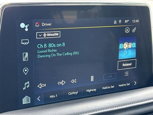 Used 2023 Chevrolet Suburban LT image 12