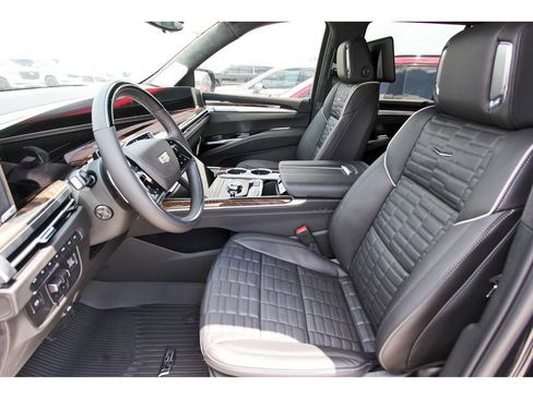 New 2025 Cadillac Escalade Sport Platinum w/ LPO, ONYX Package image 6