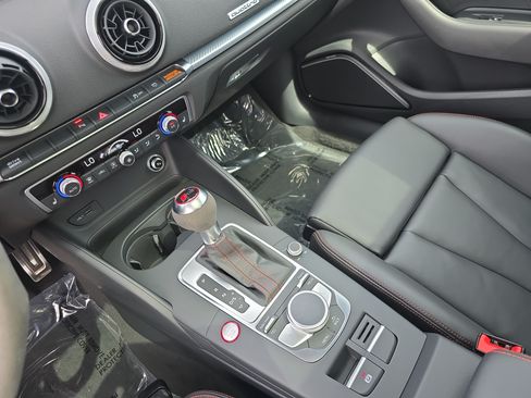 Used 2018 Audi RS 3 AWD/4WD image 21
