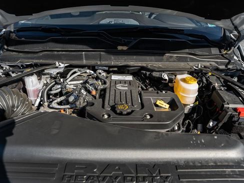 New 2026 RAM 3500 Longhorn image 25