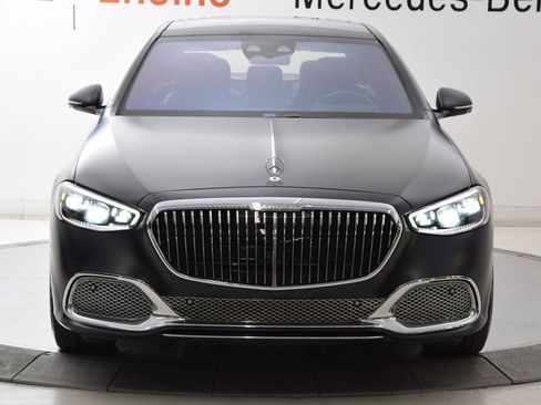 Used 2024 Mercedes-Benz Maybach S 680 4MATIC image 12
