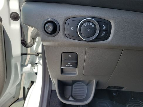 Used 2024 Ford Transit 350 XLT RWD image 26