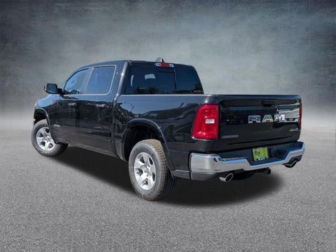 New 2026 RAM 1500 4x4 Crew Cab image 5