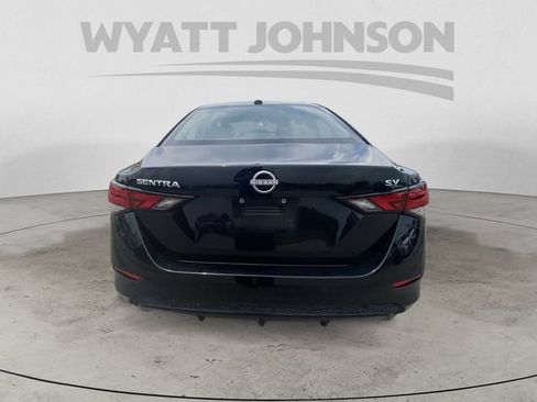 Used 2024 Nissan Sentra SV FWD image 8