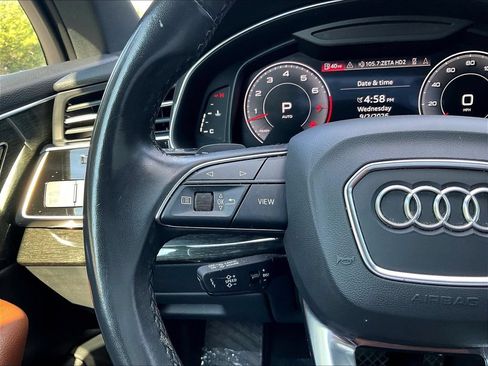 Used 2023 Audi Q7 3.0T Premium w/ Convenience Package AWD/4WD image 10