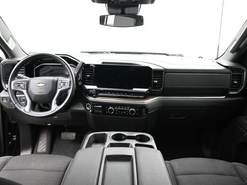 Used 2024 Chevrolet Silverado 2500 LT image 22