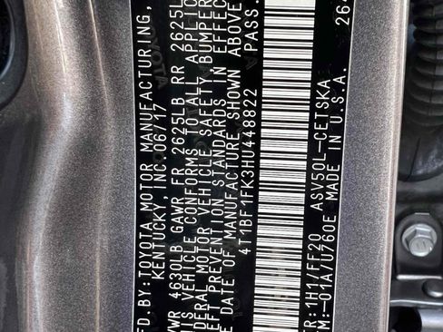 Used 2017 Toyota Camry SE w/ Moonroof Package image 78