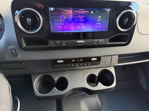 New 2026 Mercedes-Benz Sprinter 2500 image 12