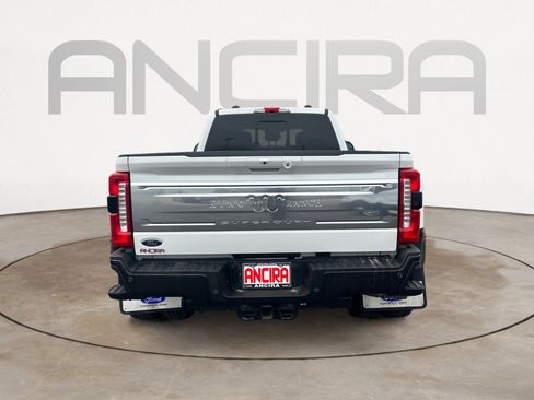 Used 2024 Ford F350 King Ranch w/ FX4 Off-Road Package image 9