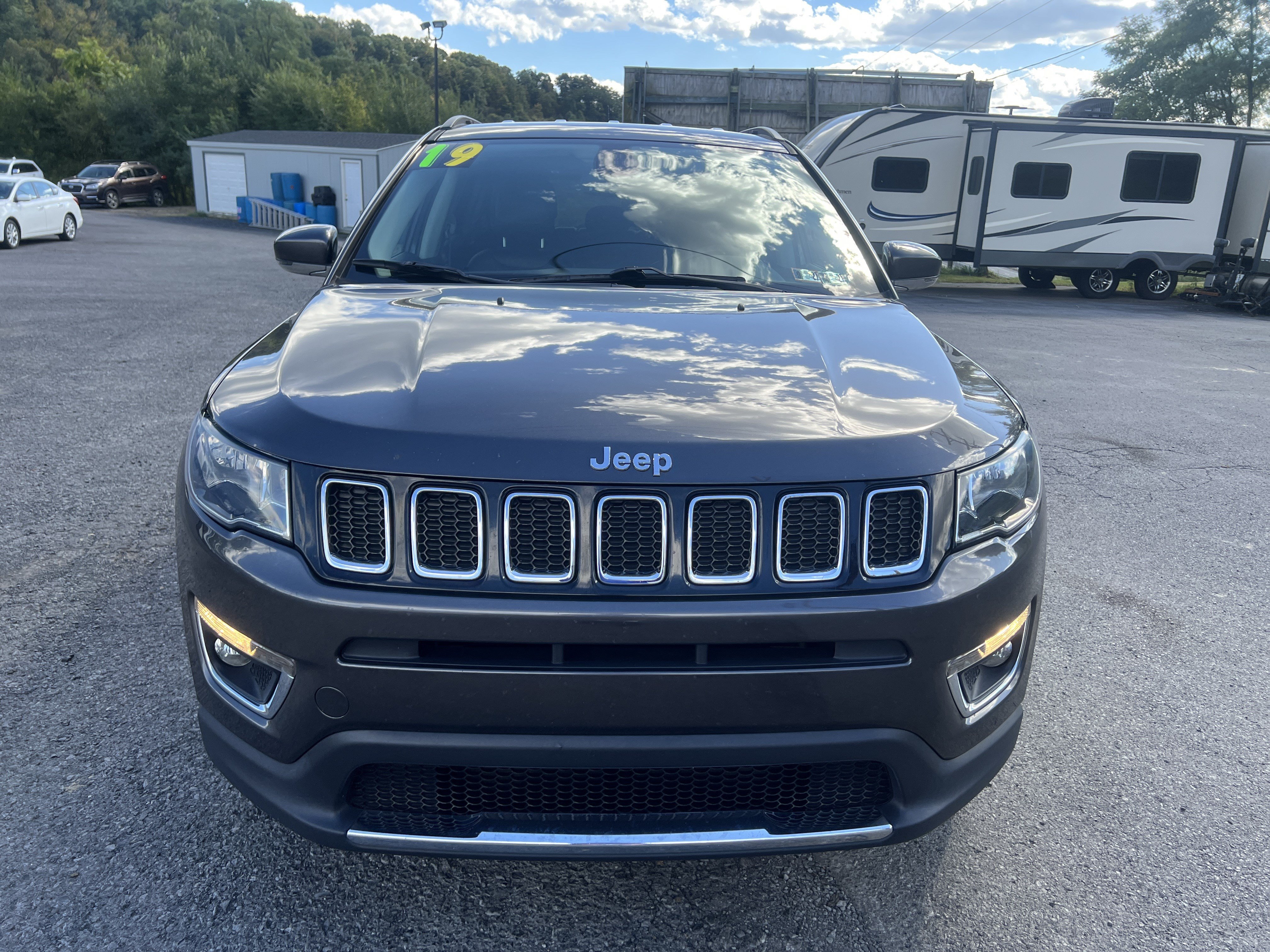 Used 2019 Jeep Compass Limited AWD/4WD image 9