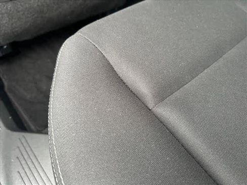 Used 2024 Nissan Rogue S image 13